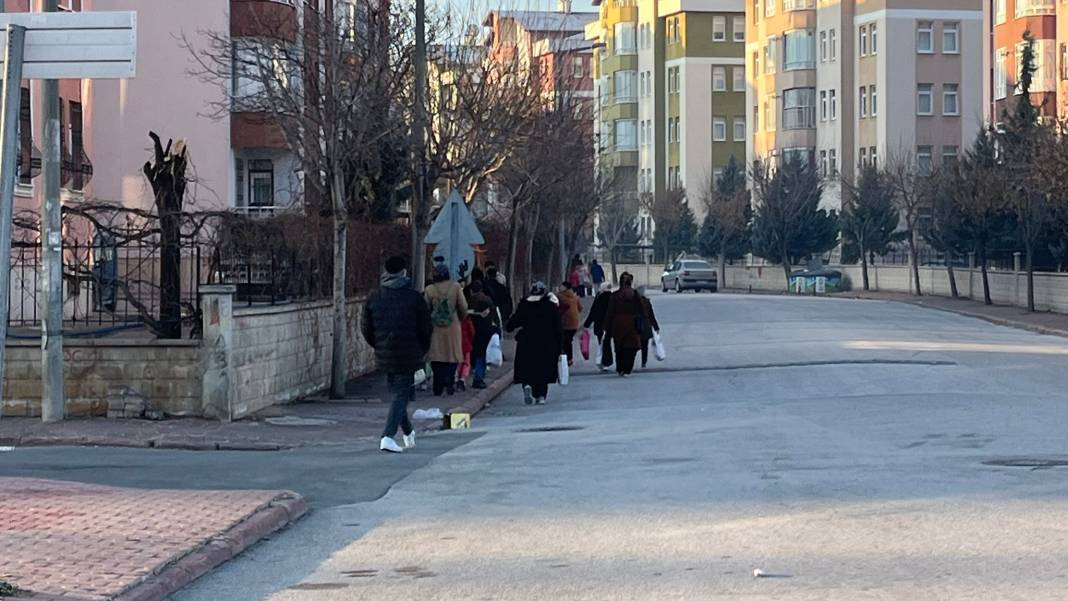 Konya sokakları sabahın ilk ışıklarıyla birlikte şivlilik sesleriyle şenlendi 11